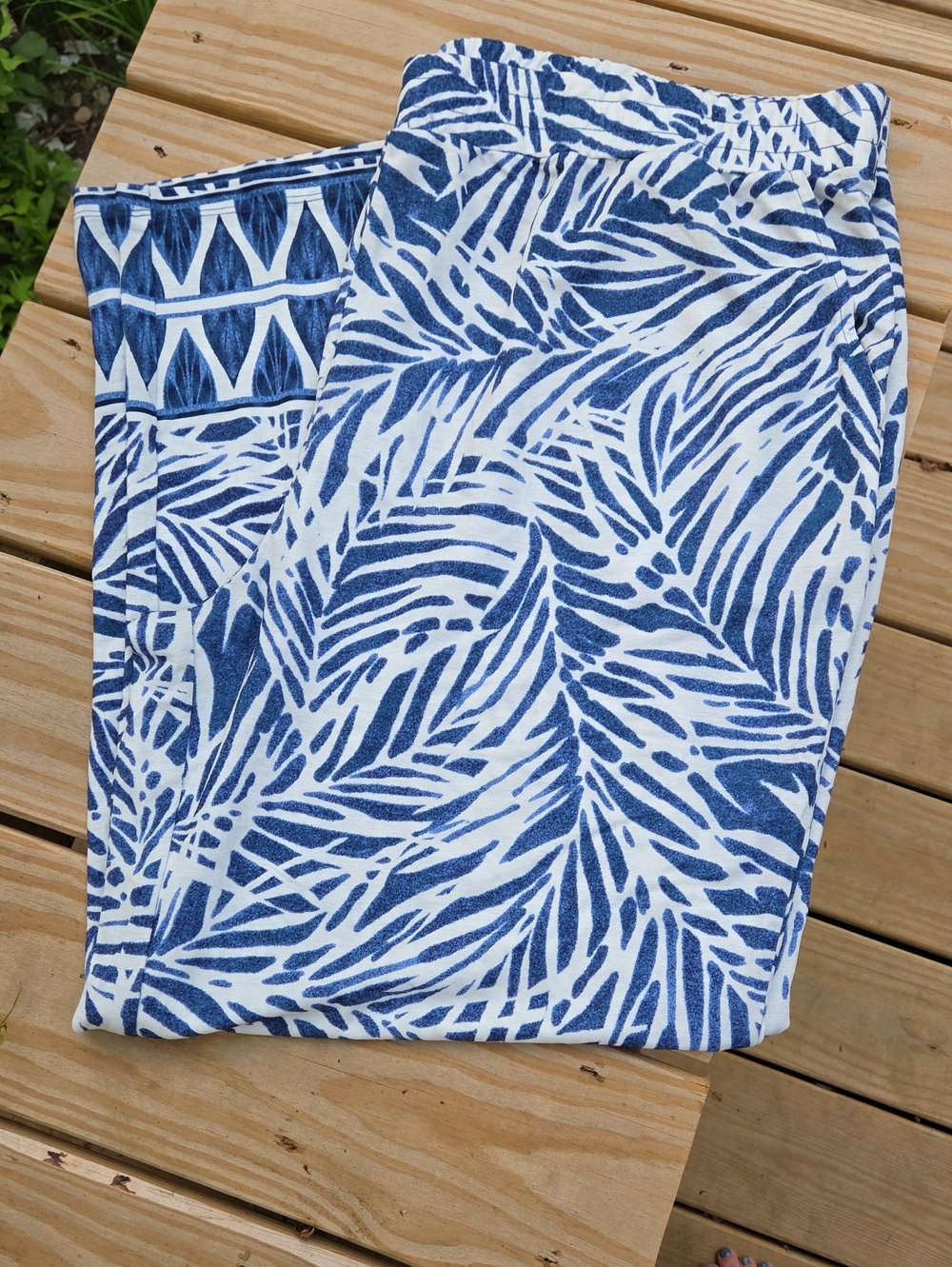 Blue and White Tropical Print Skirt